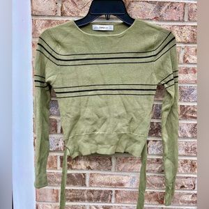 🎉HOST PICK🎉 Green & Black Stripe Tie Around Zara Knit Sweater Top